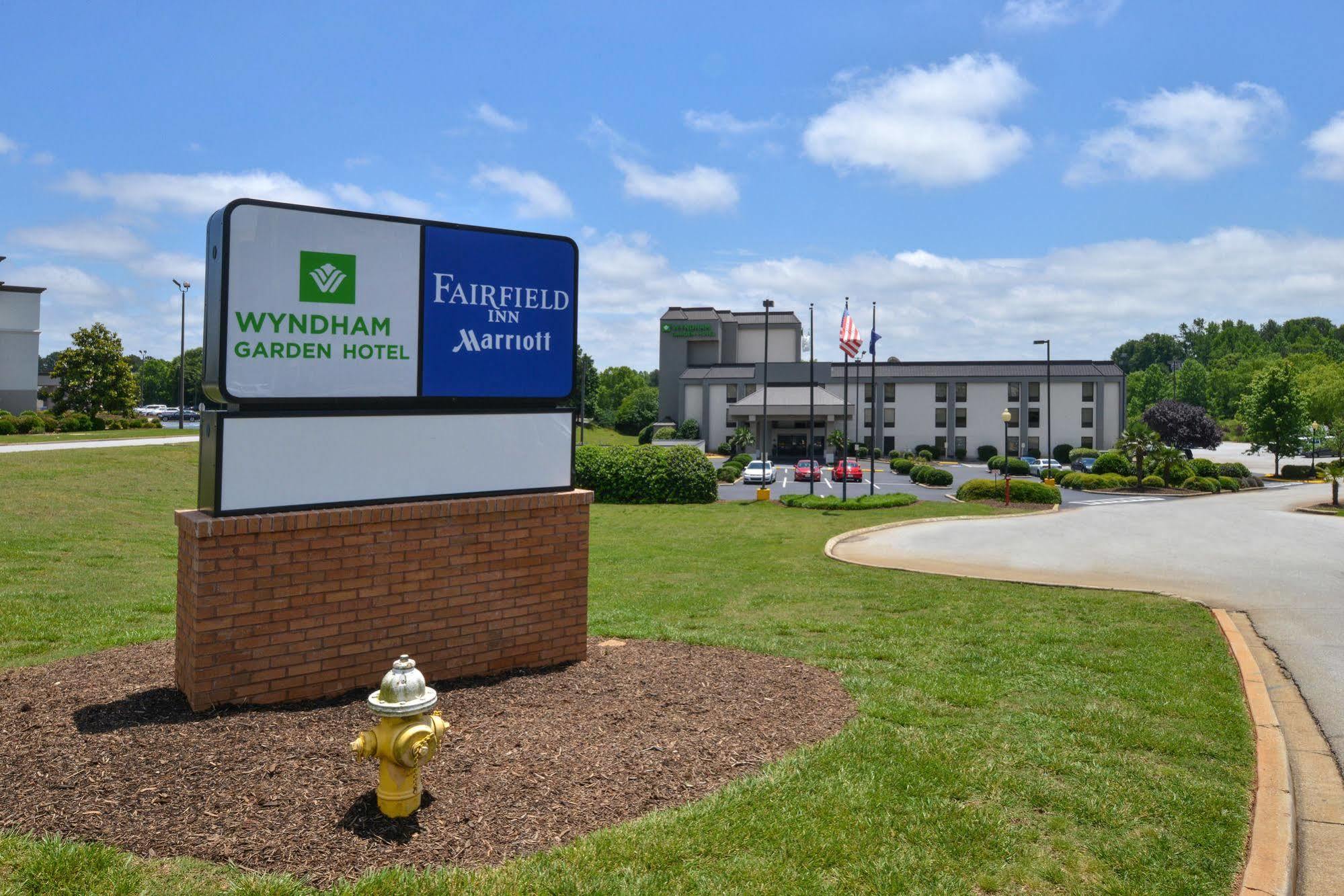 Wyndham Garden Greenville / Spartanburg Airport Exterior photo